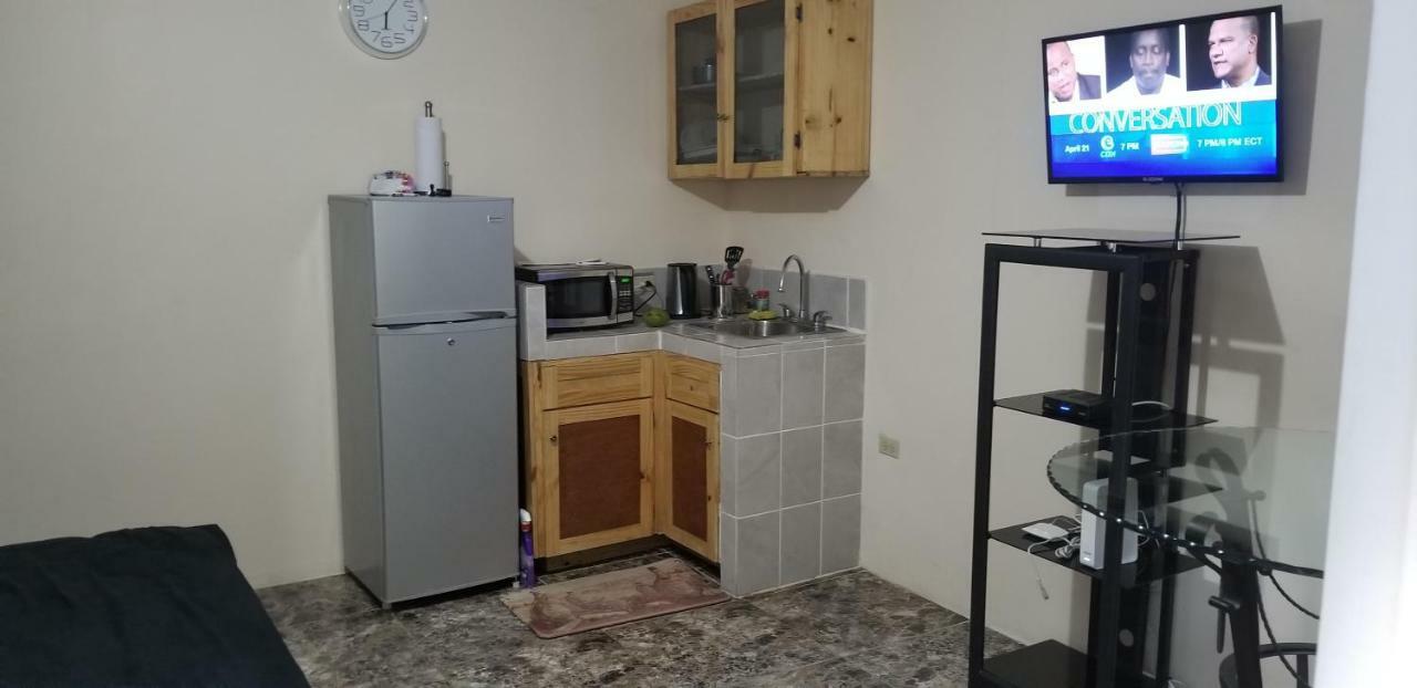 Kingston Hideaway Apartment ภายนอก รูปภาพ