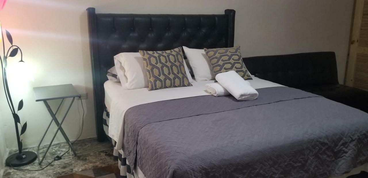 Kingston Hideaway Apartment ภายนอก รูปภาพ