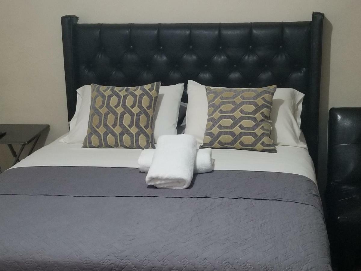 Kingston Hideaway Apartment ภายนอก รูปภาพ