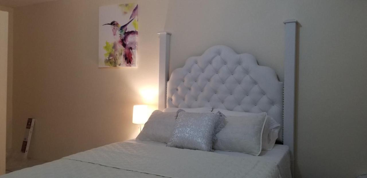 Kingston Hideaway Apartment ภายนอก รูปภาพ